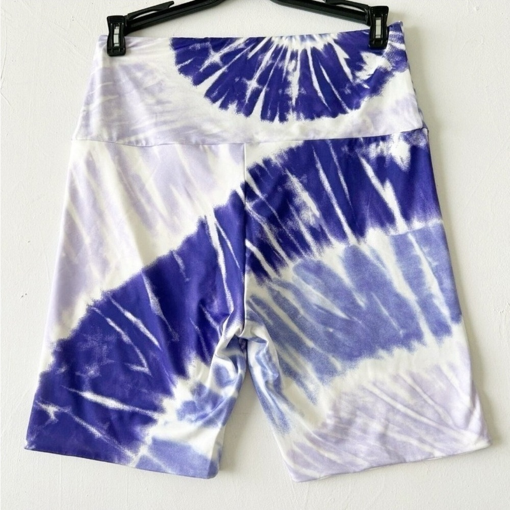 NWT AFRM Purple Tie Dye Lawson Biker Shorts - size XSmall - Picture 5 of 9